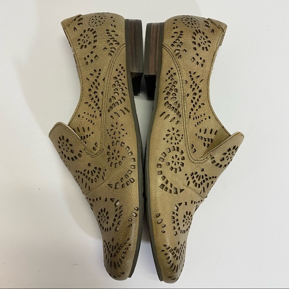 OTBT Upland Leather Loafers size 7.5M slip-on Flats - Picture 8 of 8